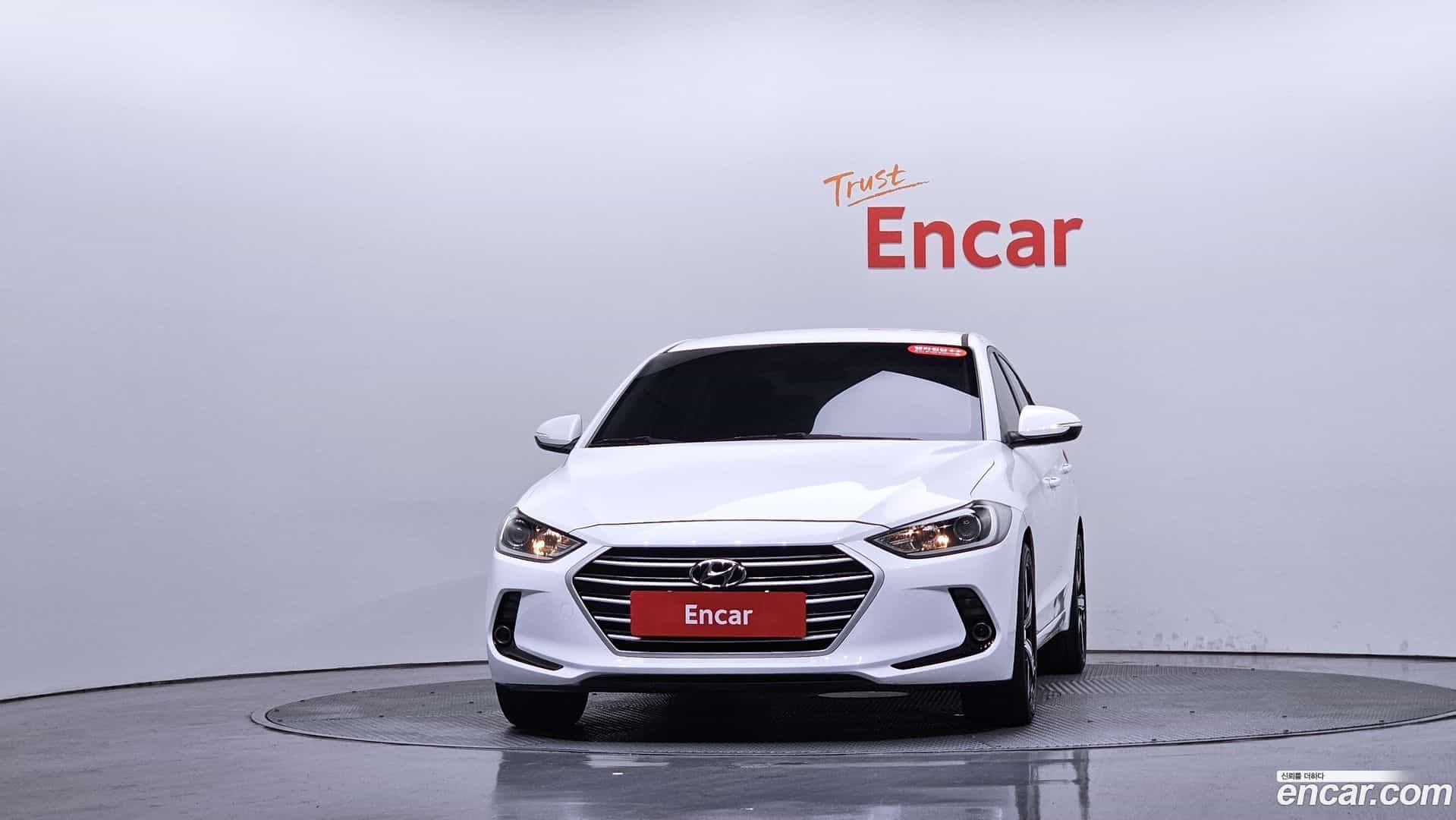 AVANTE Hyundai 2017.4-OUTER-003