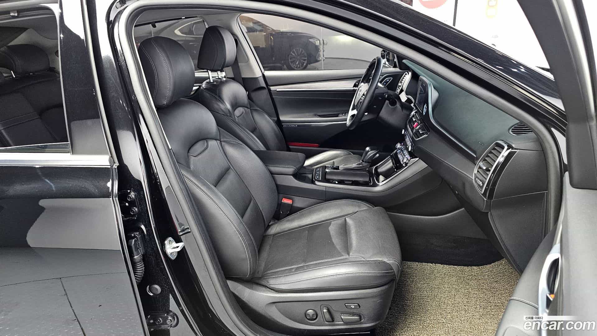 Grandeur Hyundai 2019.9-INNER-010
