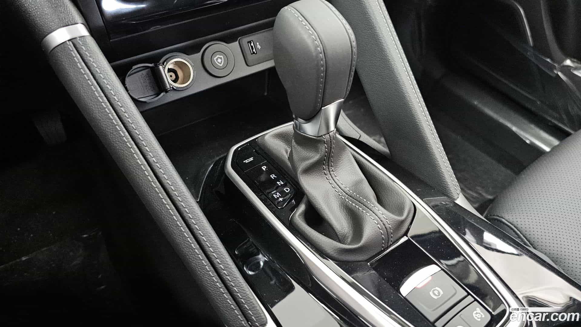 QM6 Renault Korea 2026.0-INNER-009
