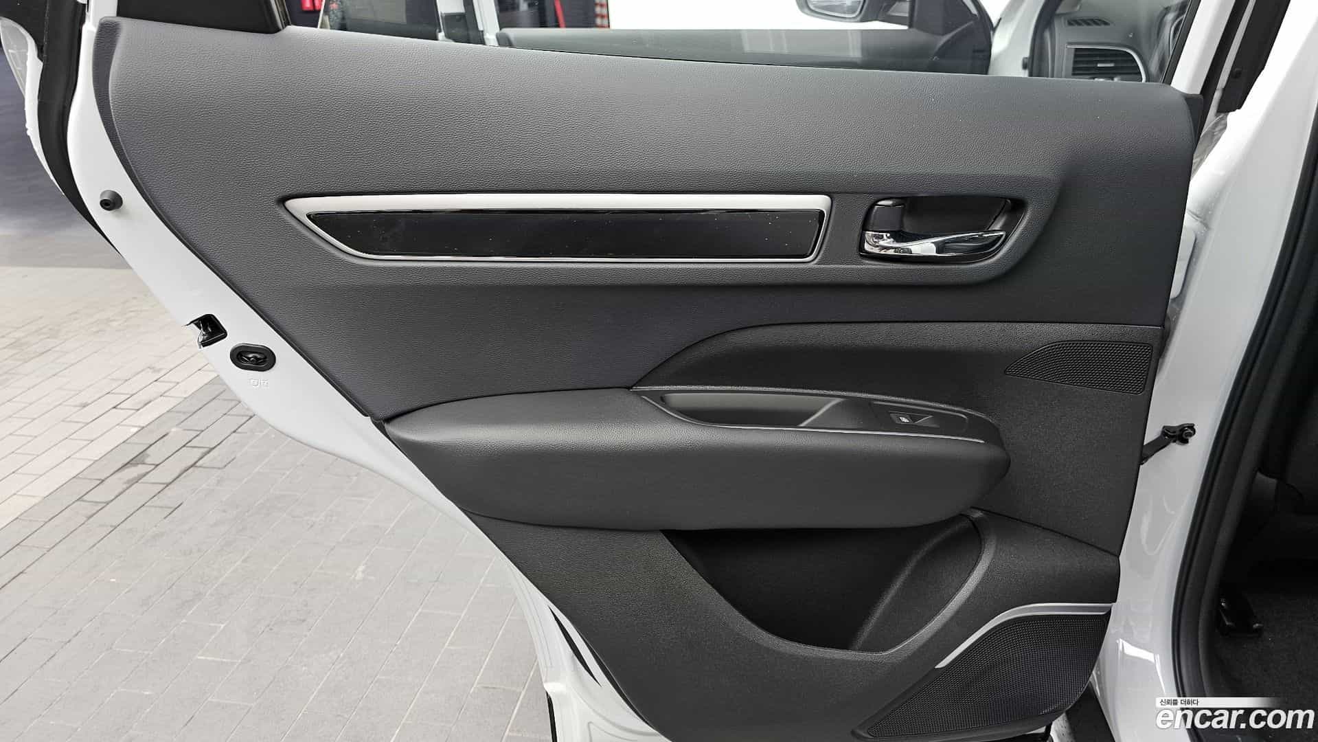 QM6 Renault Korea 2026.0-INNER-035
