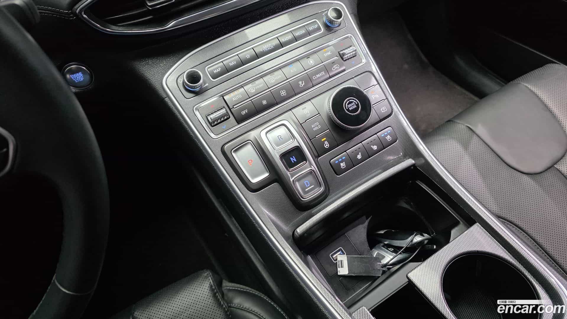 Santafe Hyundai 2022.11-INNER-009
