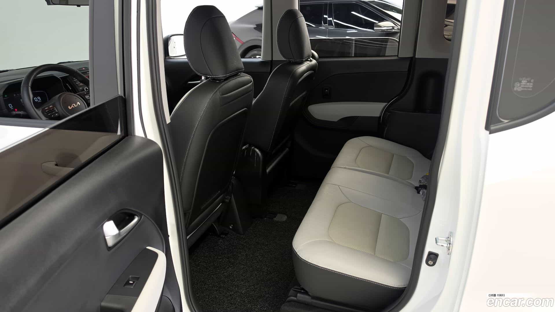 RAY Kia 2023.9-INNER-036