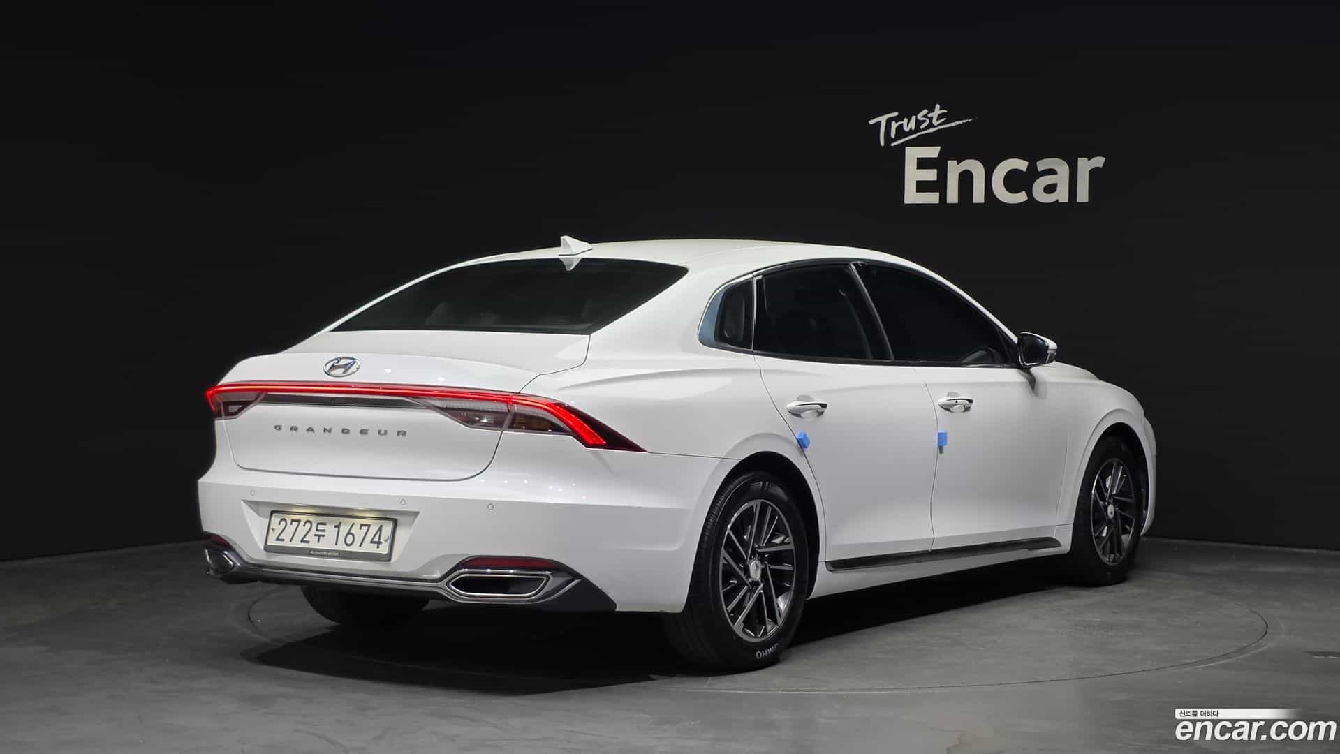Grandeur Hyundai 2019.11-OUTER-002