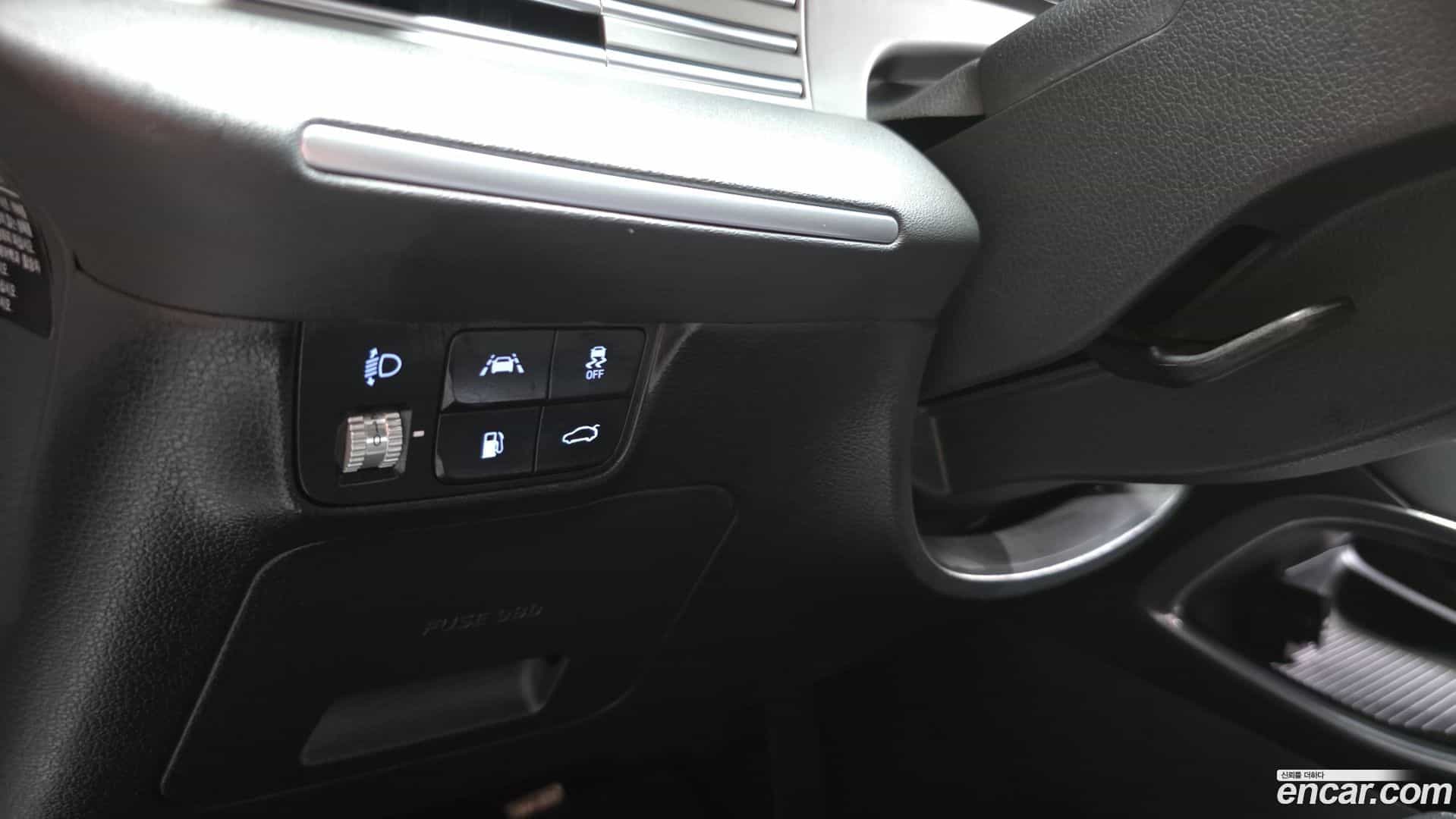 Grandeur Hyundai 2019.11-OPTION-018