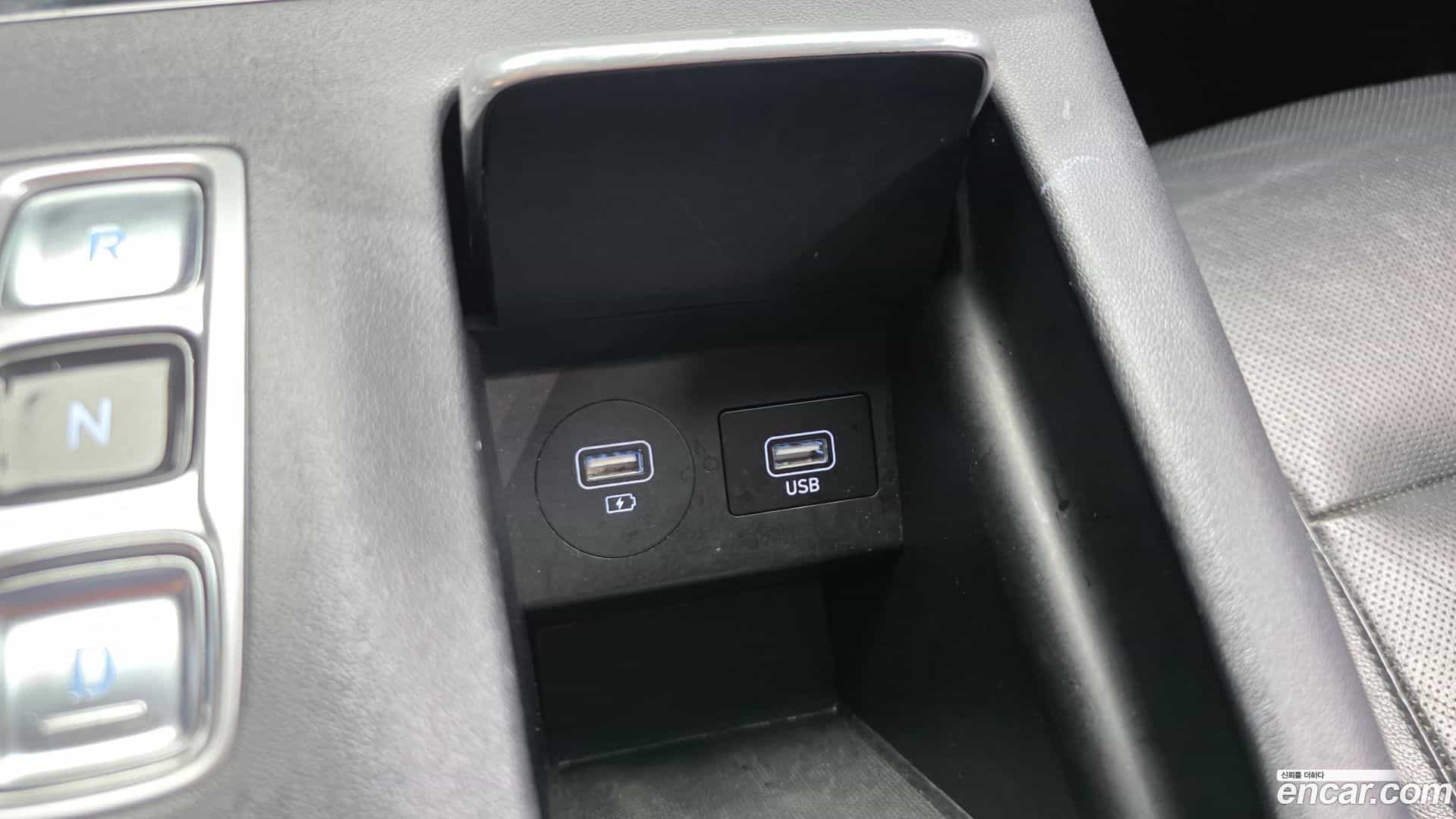 Grandeur Hyundai 2019.11-OPTION-021