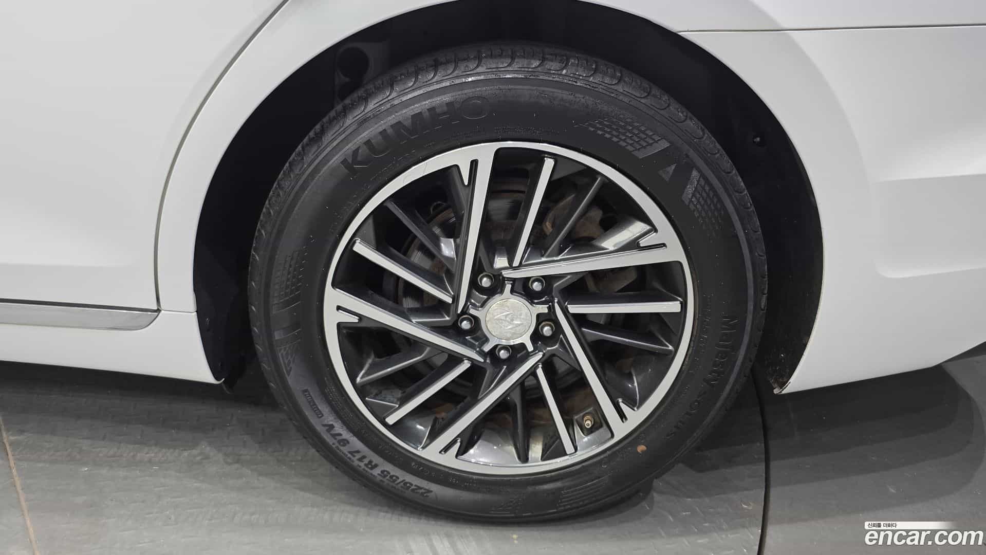 Grandeur Hyundai 2019.11-OUTER-031