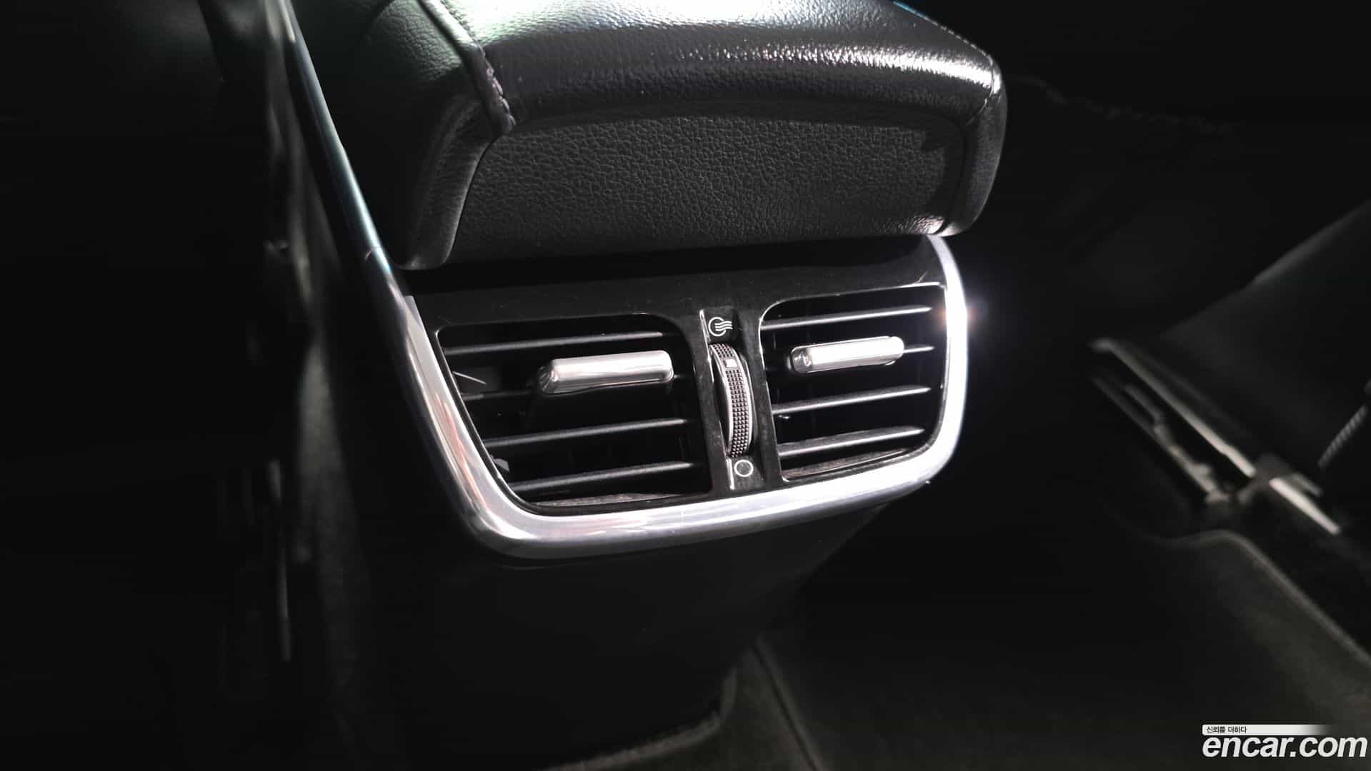 Grandeur Hyundai 2019.11-OPTION-042