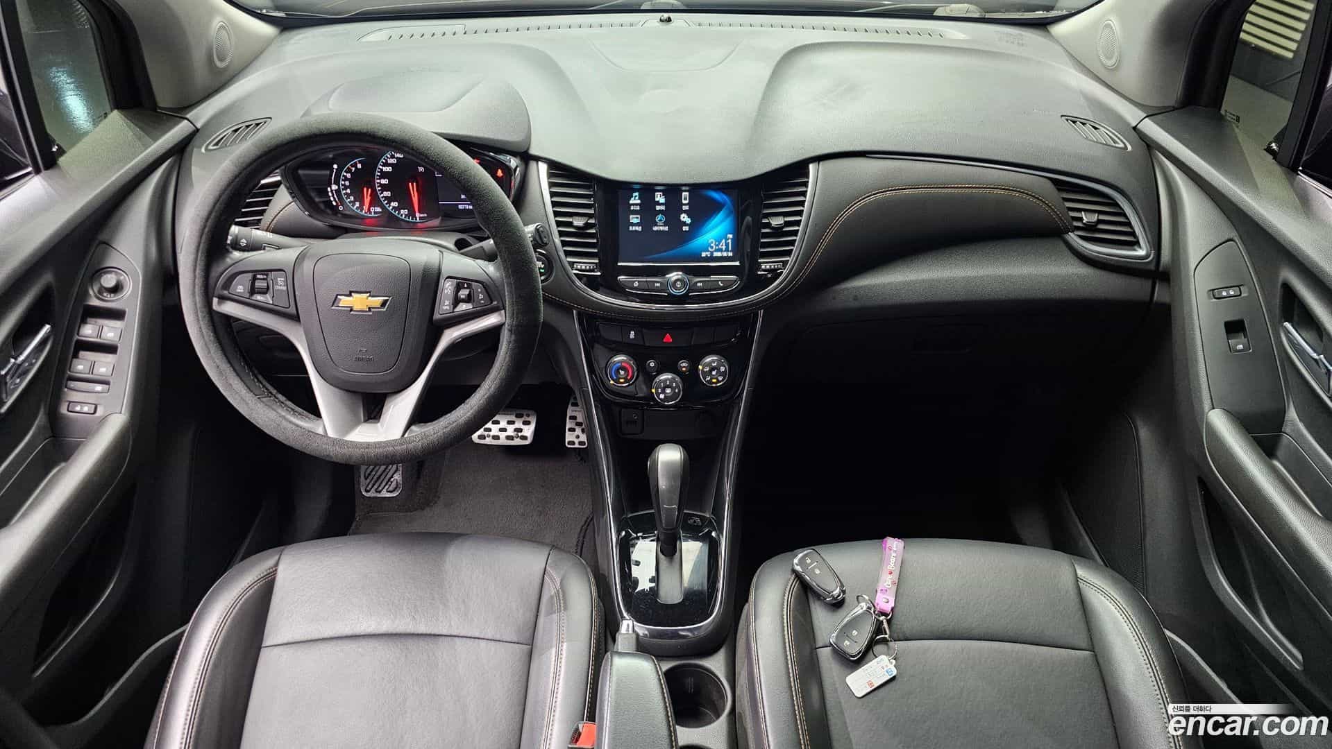 Trax Chevrolet 2019.0-INNER-007