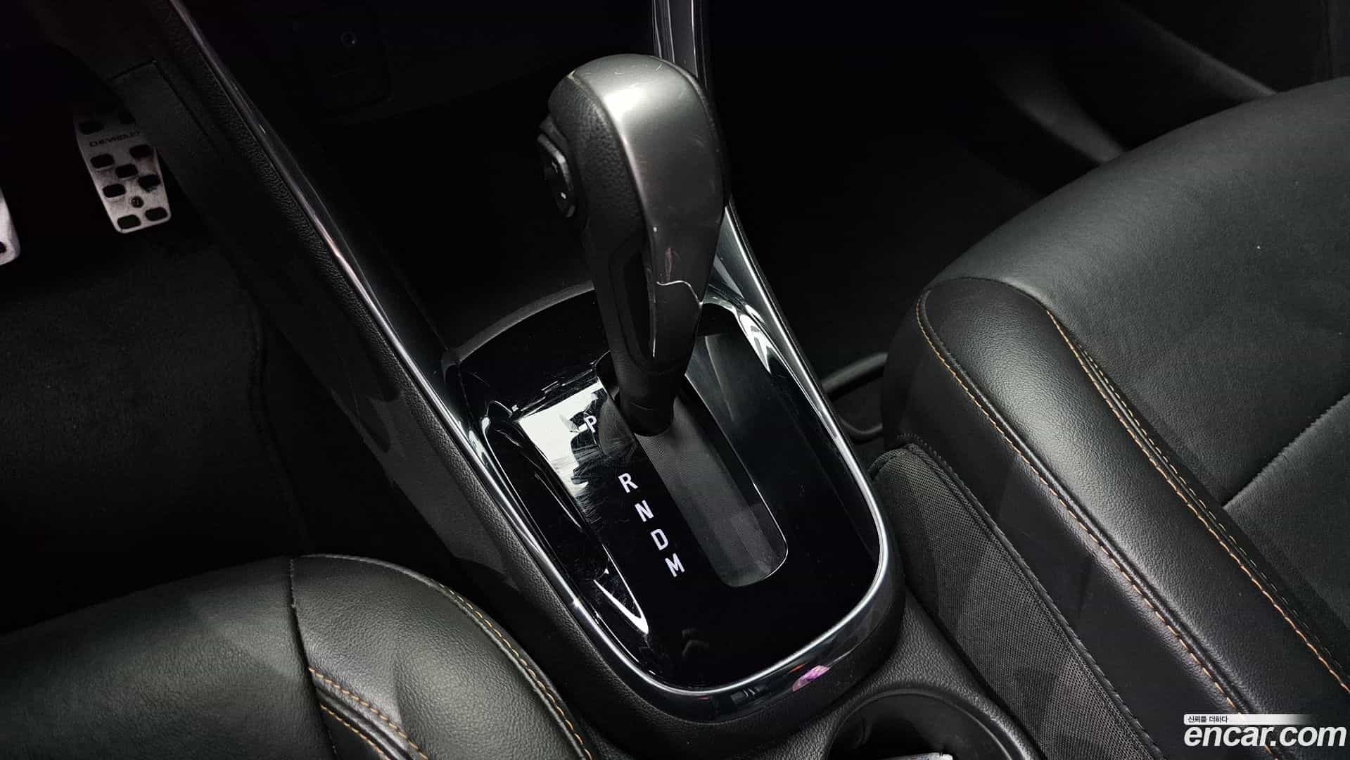 Trax Chevrolet 2019.0-INNER-009