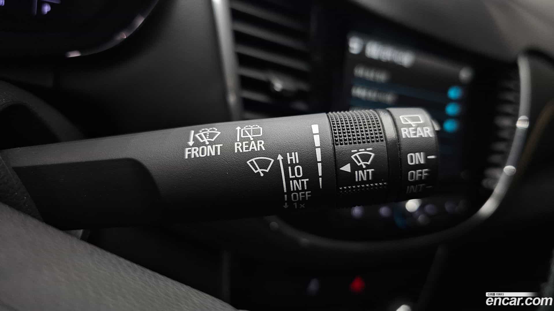 Trax Chevrolet 2019.0-OPTION-023
