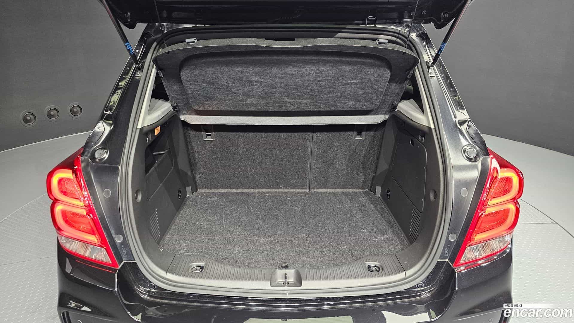 Trax Chevrolet 2019.0-OPTION-024