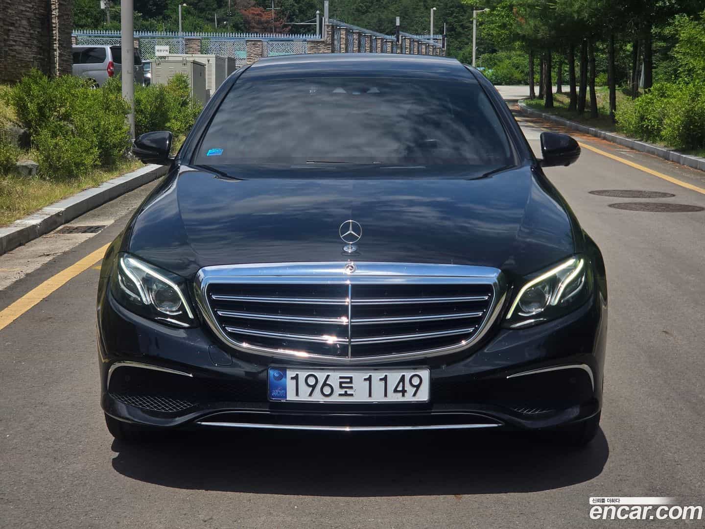 E-Class Mercedes-Benz 2019.5-OUTER-002