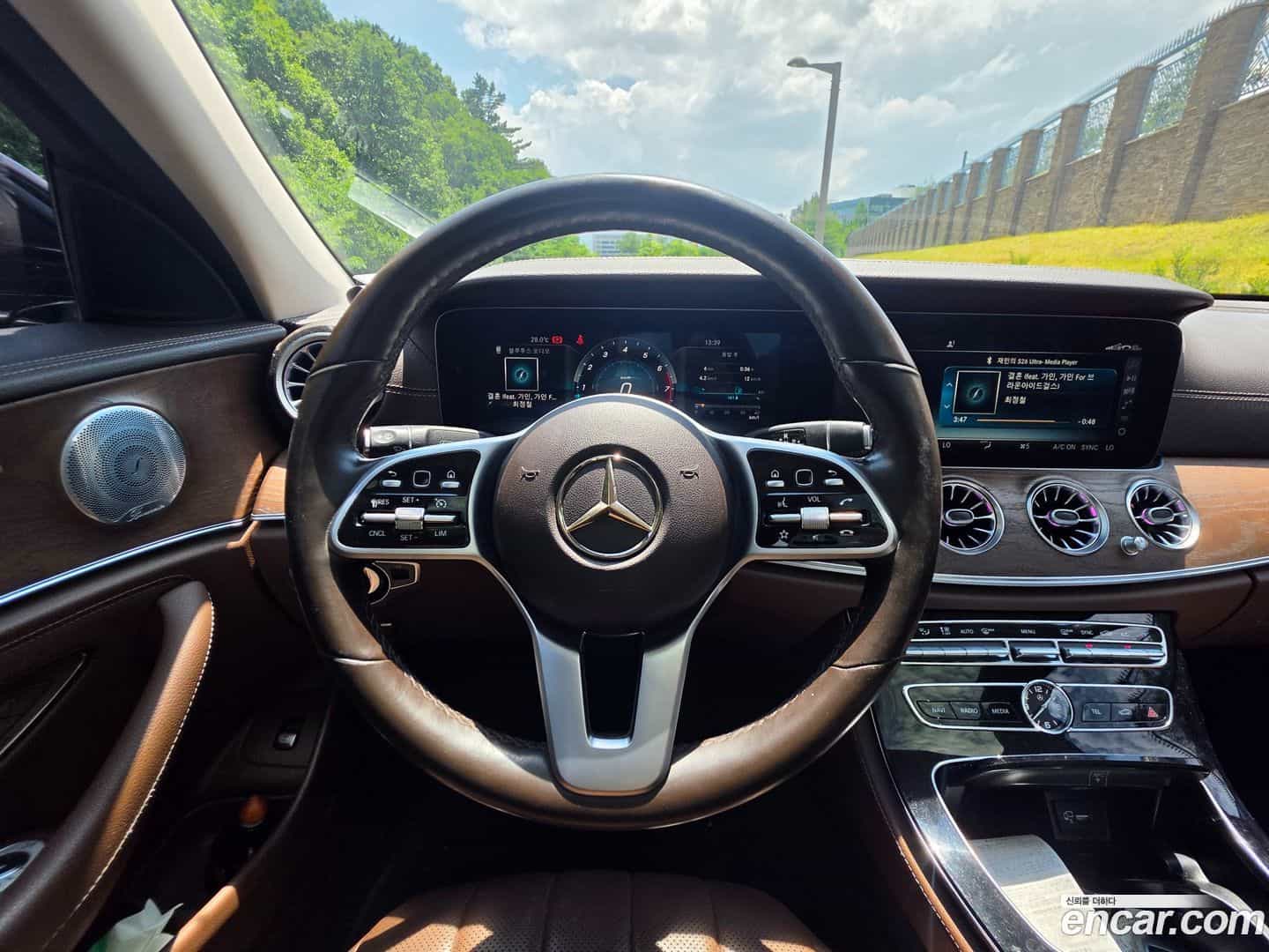 E-Class Mercedes-Benz 2019.5-OUTER-006