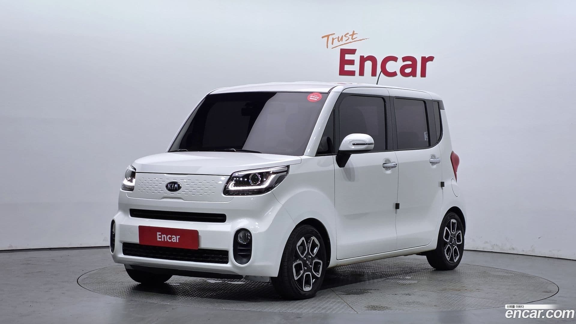 Main__Slider__Photo:RAY Kia 2019.10-0