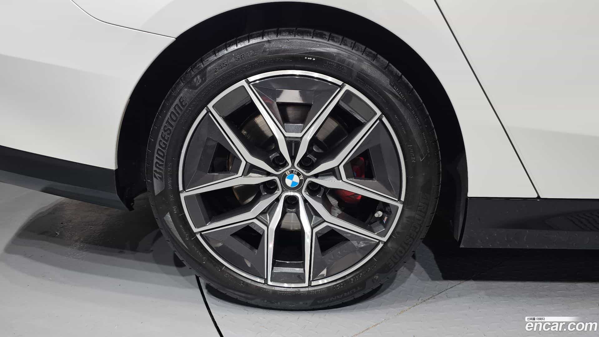 5-Series BMW 2025.10-OUTER-005