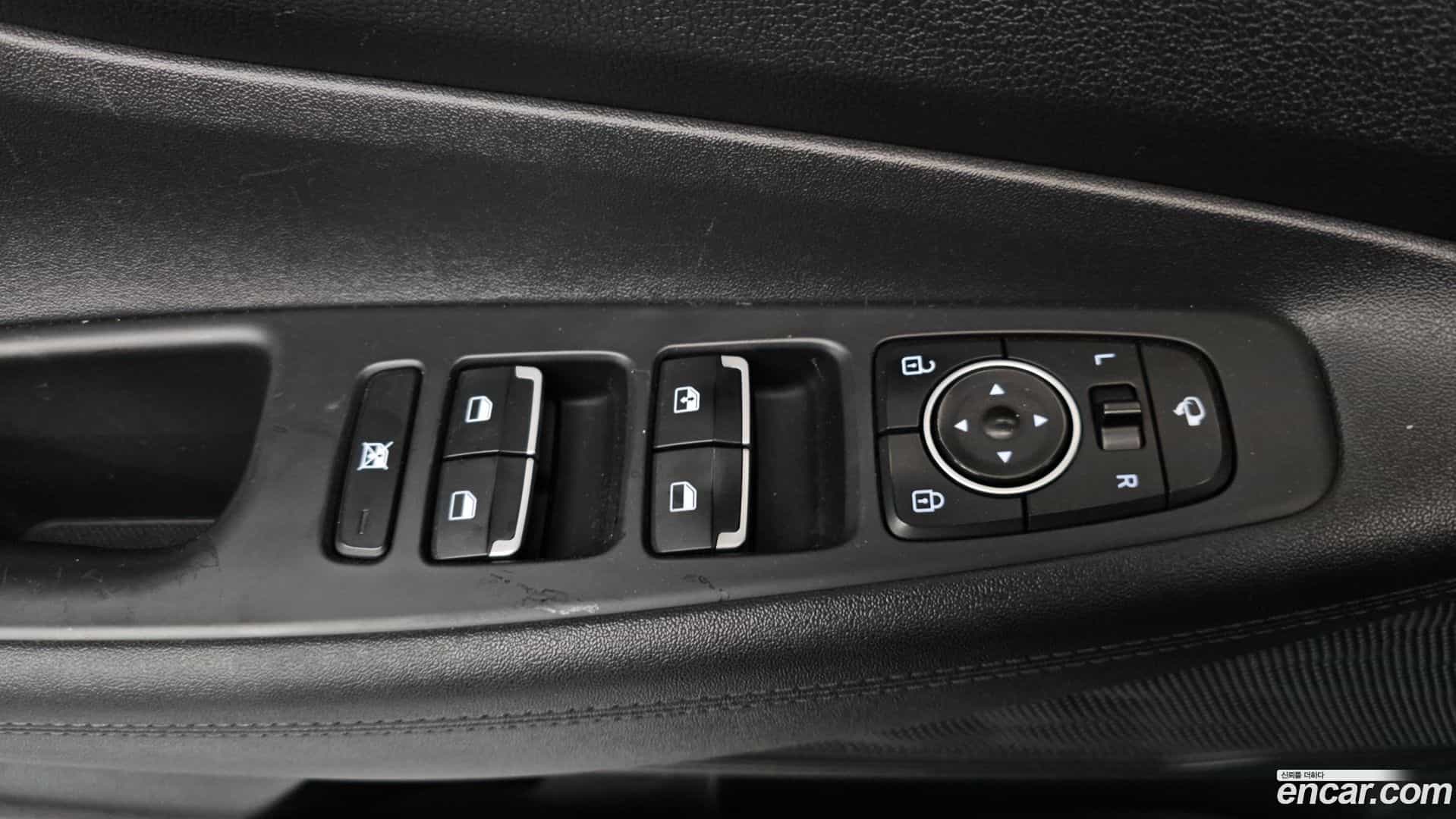 Santafe Hyundai 2018.5-OPTION-041