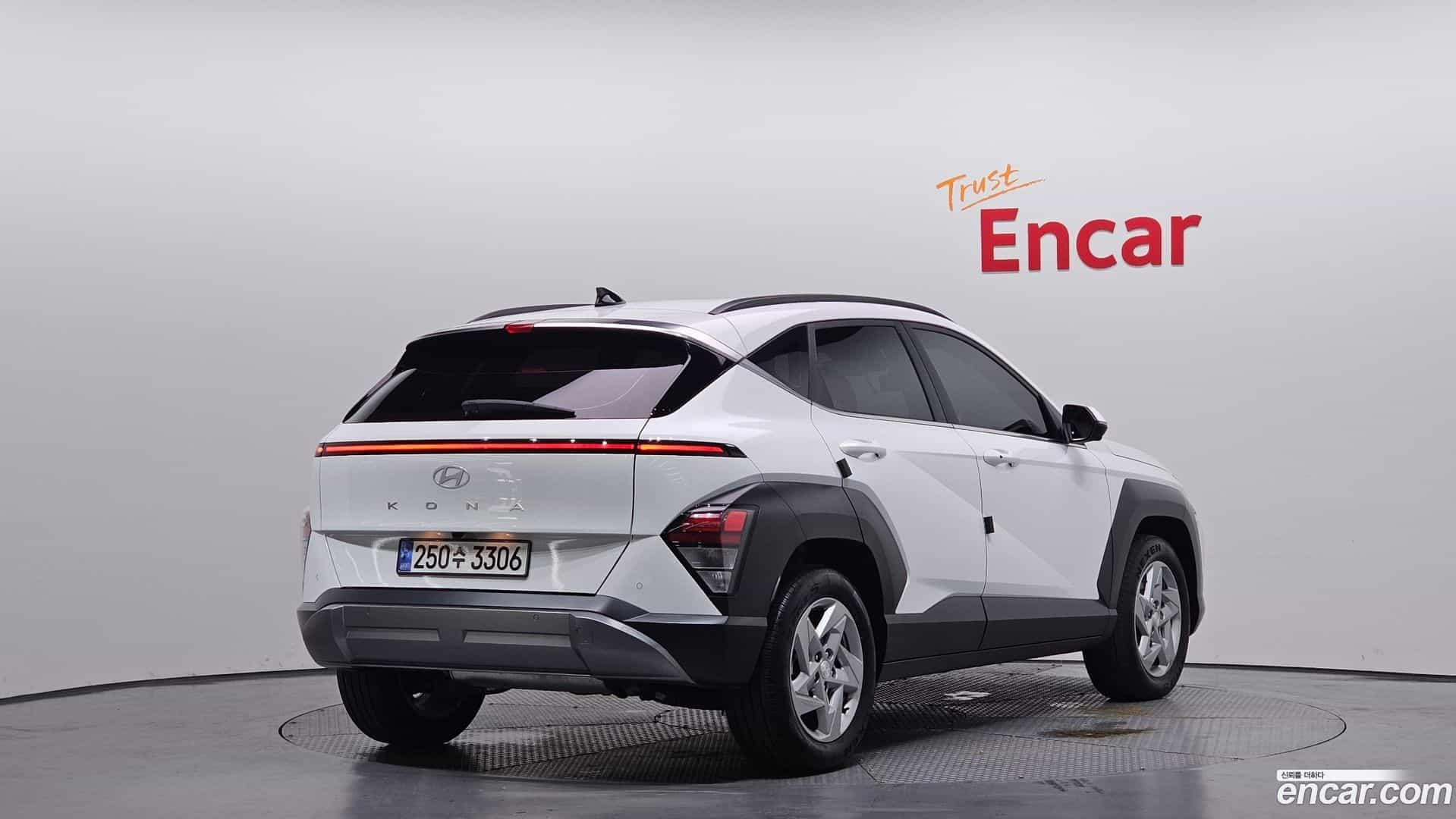 Kona Hyundai 2024.4-OUTER-002