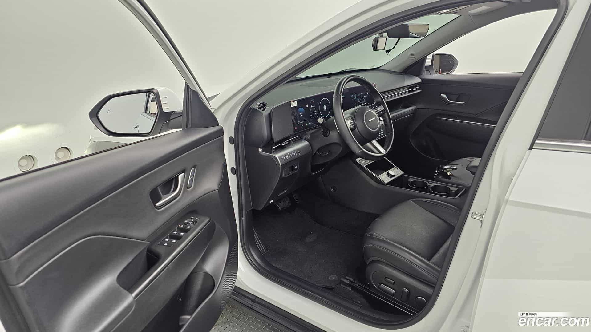 Kona Hyundai 2024.4-INNER-010