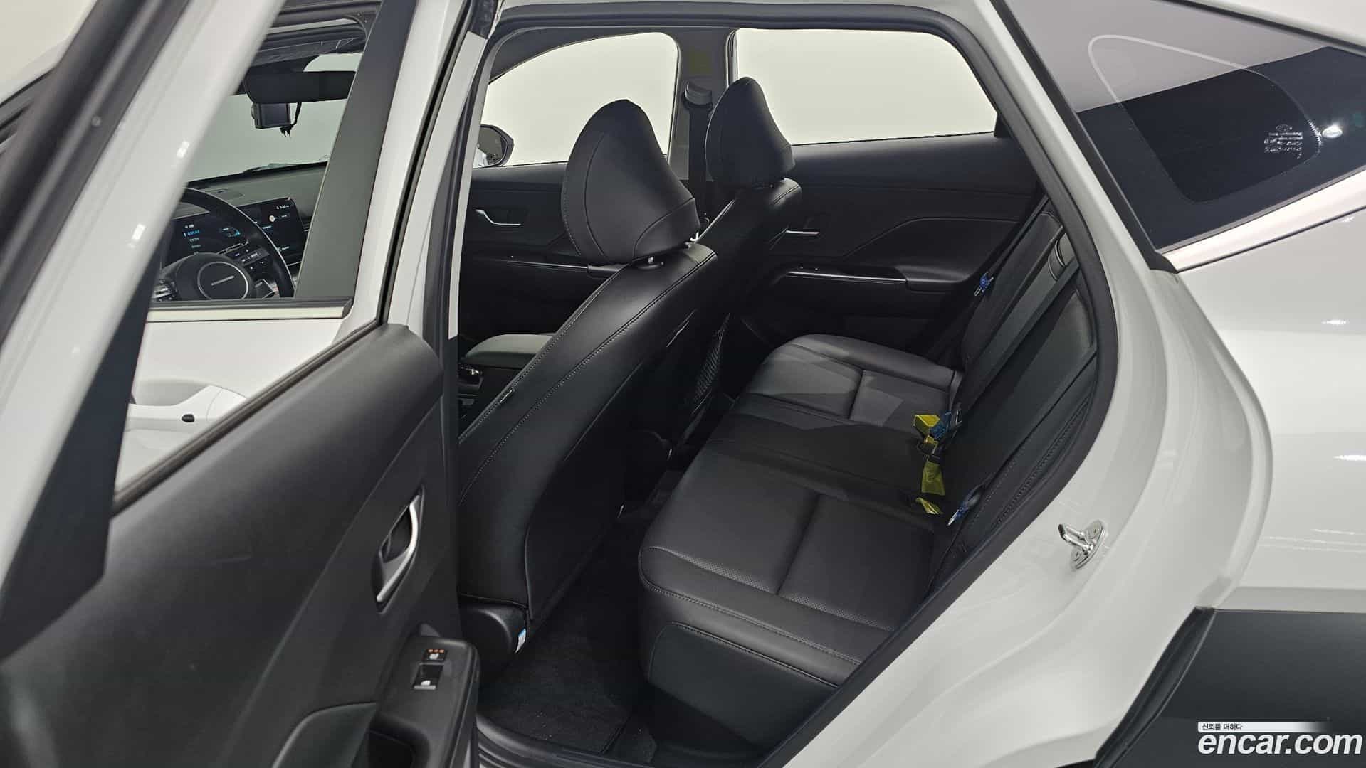 Kona Hyundai 2024.4-INNER-036