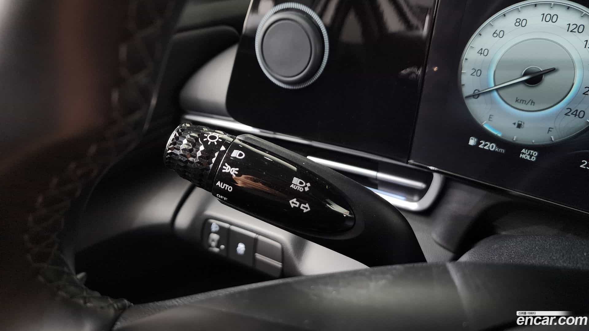 AVANTE Hyundai 2023.9-OPTION-018