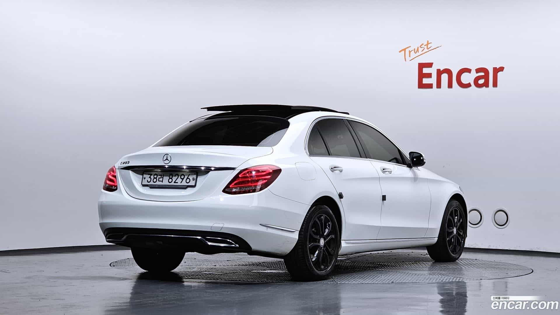C-Class Mercedes-Benz 2015.3-OUTER-002