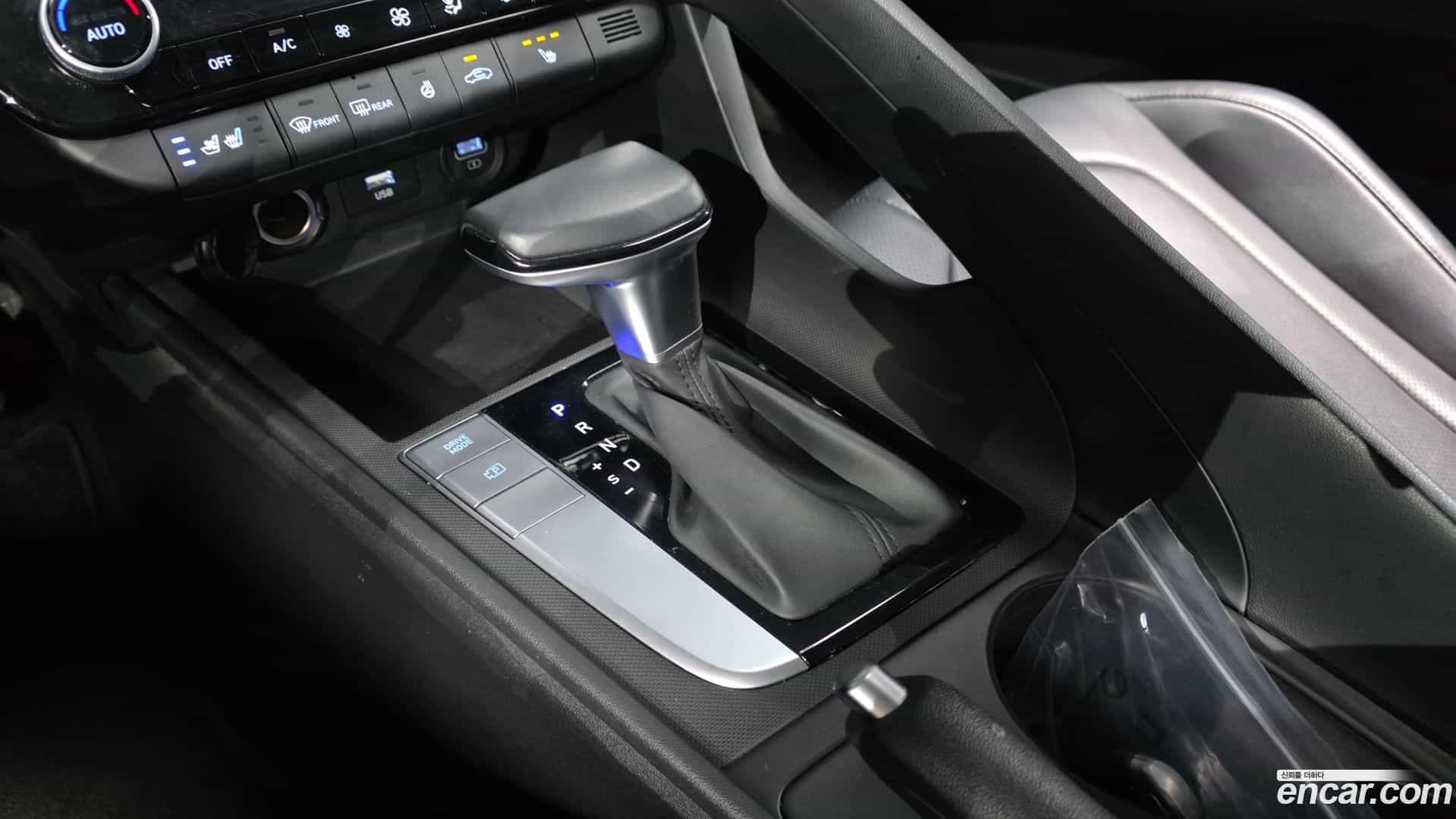 AVANTE Hyundai 2021.3-INNER-009
