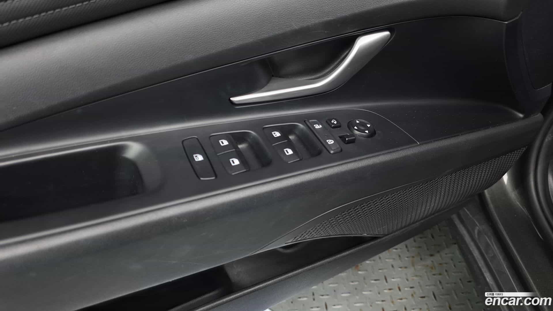 AVANTE Hyundai 2021.3-OPTION-024