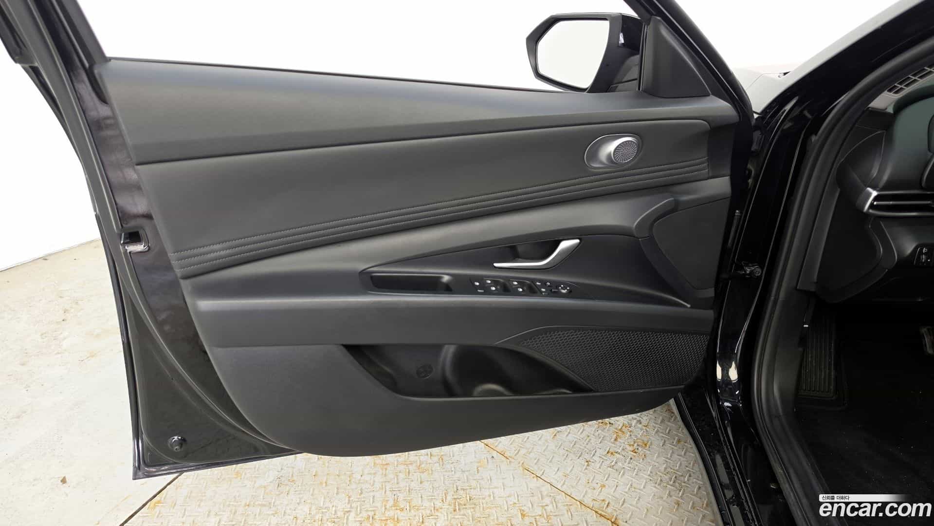 AVANTE Hyundai 2023.4-INNER-034