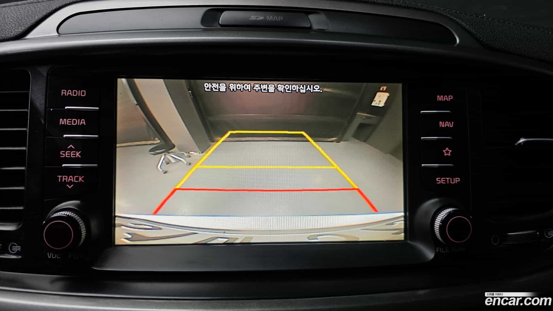 Sorento Kia 2018.2-OPTION-018