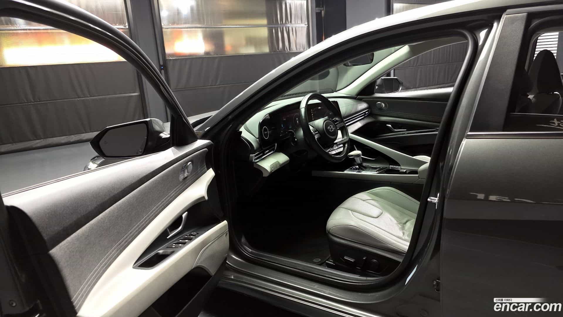 AVANTE Hyundai 2020.11-INNER-010