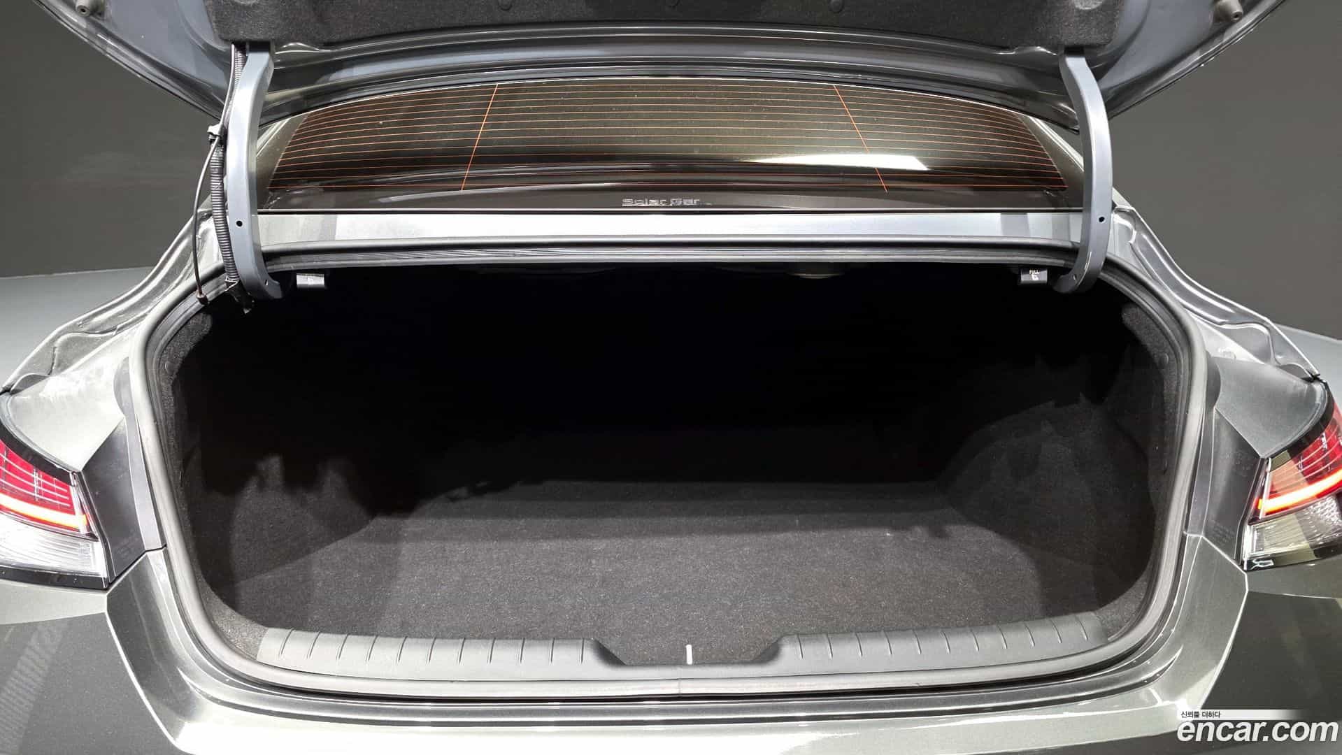 AVANTE Hyundai 2020.11-OPTION-024