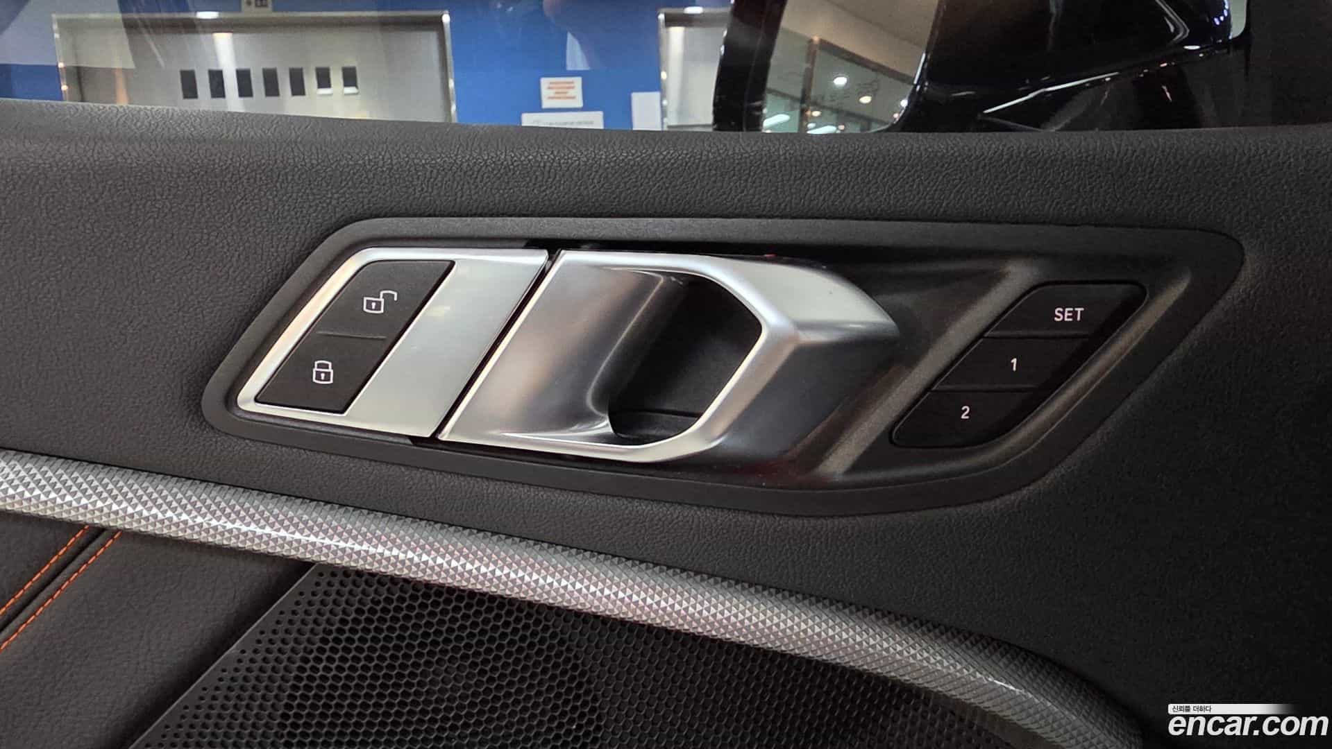 1-Series BMW 2021.4-OPTION-019