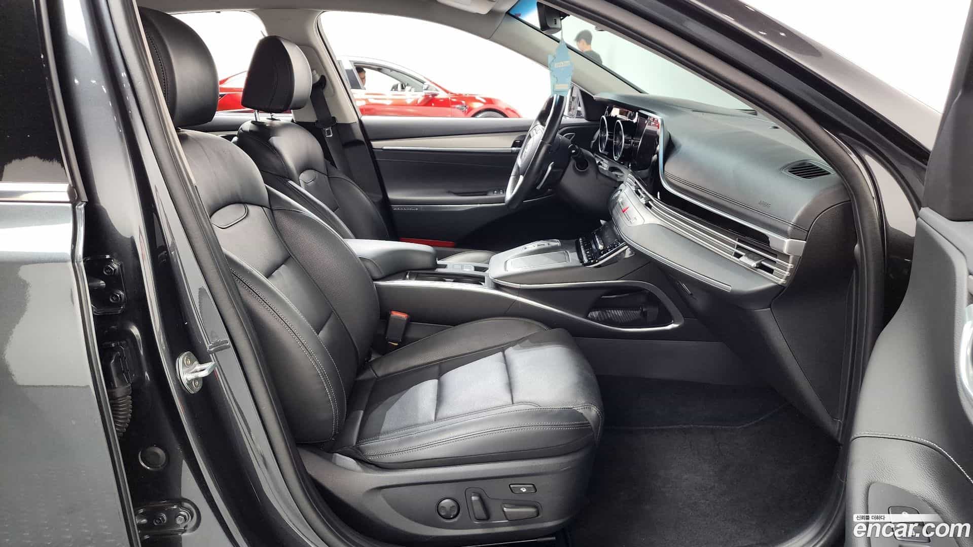 Grandeur Hyundai 2020.3-OPTION-015