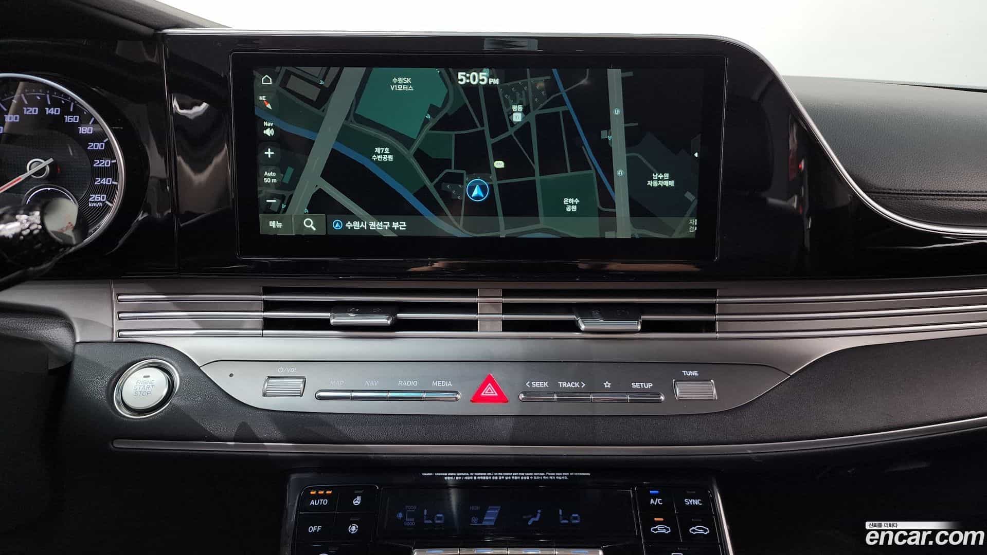 Grandeur Hyundai 2020.3-OPTION-018