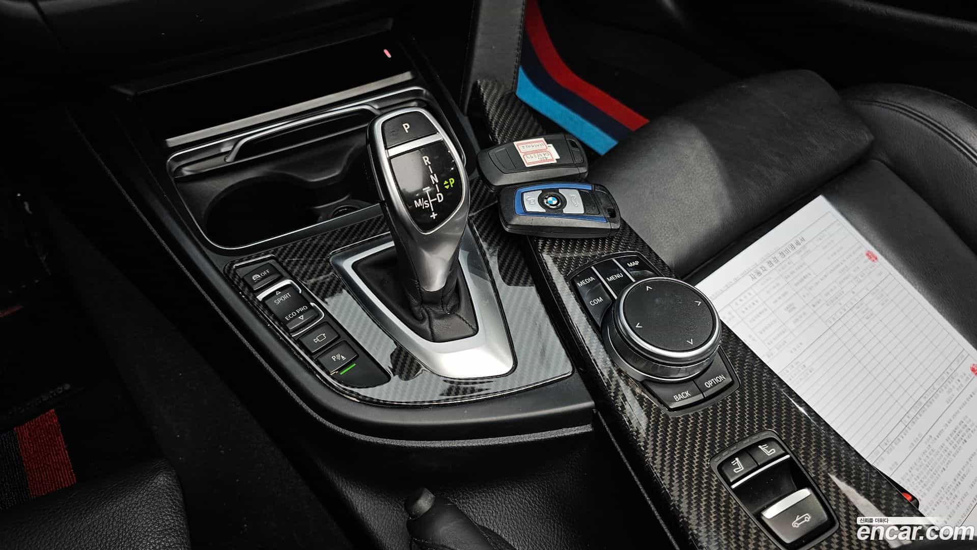 4-Series BMW 2018.11-INNER-009