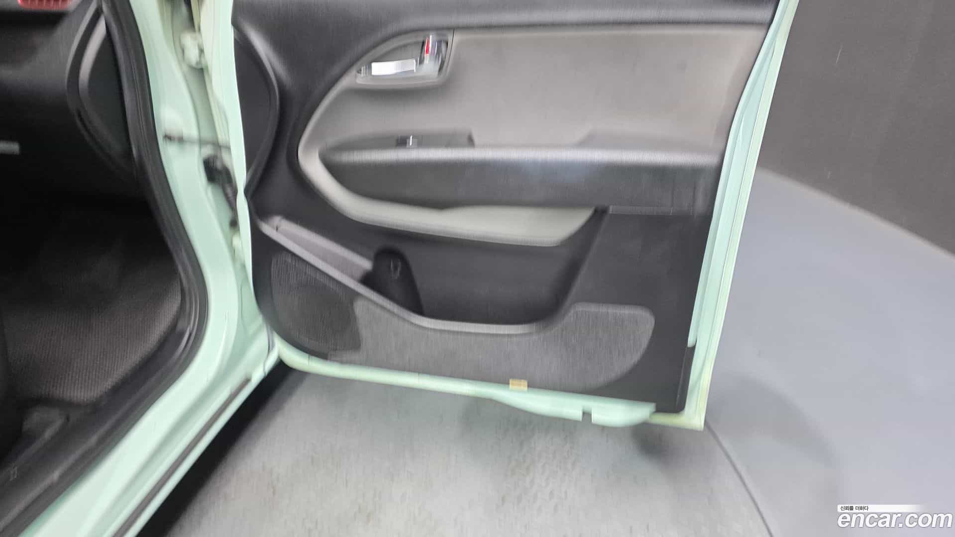 RAY Kia 2014.4-INNER-035