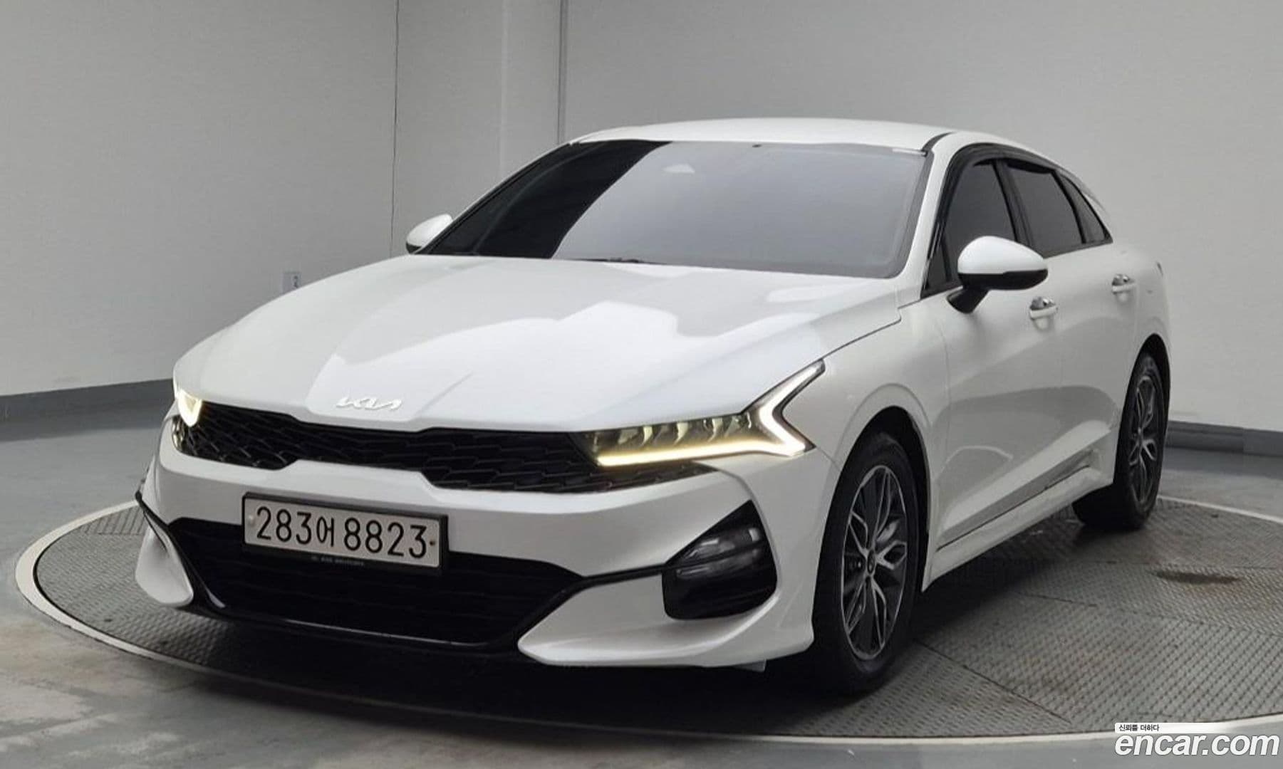 Main__Slider__Photo:K5 Kia 2020.3-0