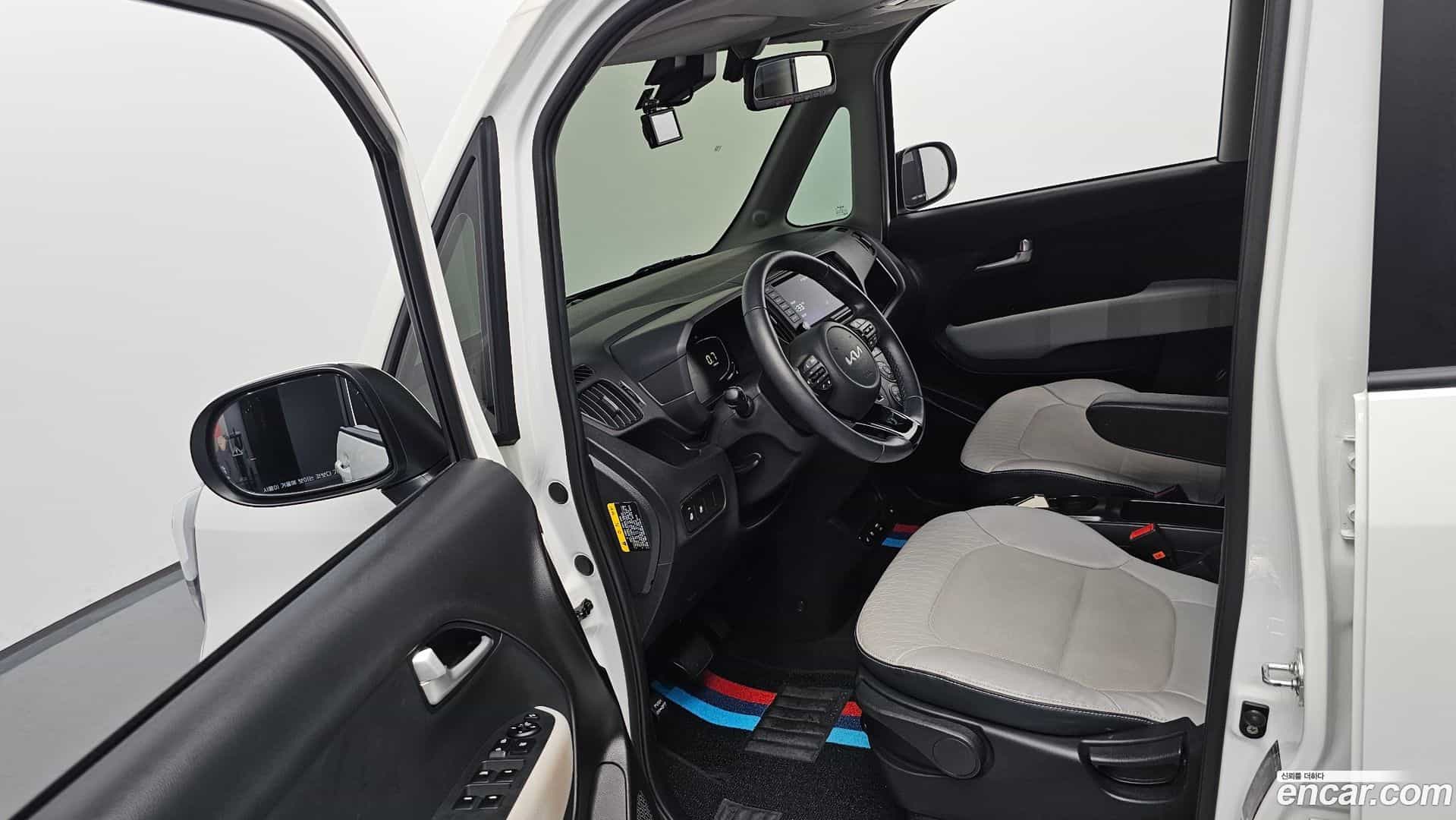 RAY Kia 2022.10-INNER-010