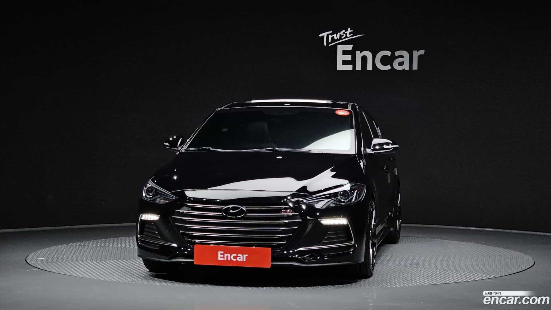 AVANTE Hyundai 2016.9-OUTER-003