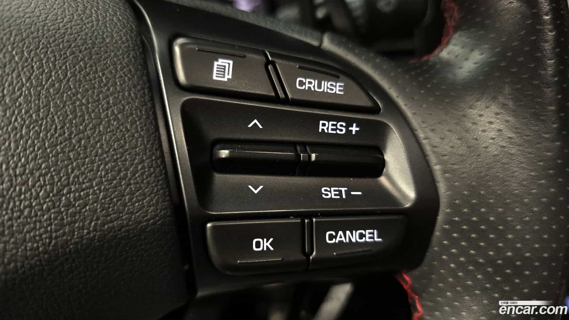 AVANTE Hyundai 2016.9-OPTION-045