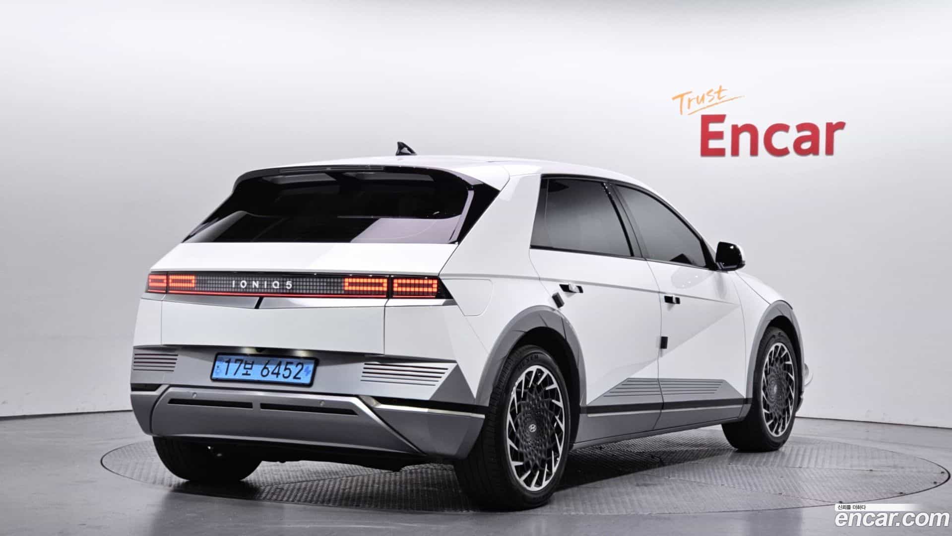 Ioniq5 Hyundai 2022.3-OUTER-002