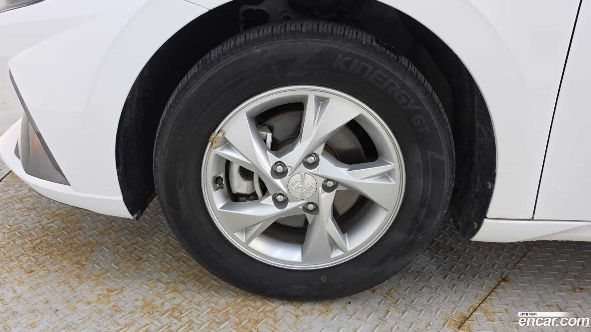 AVANTE Hyundai 2022.6-OUTER-005