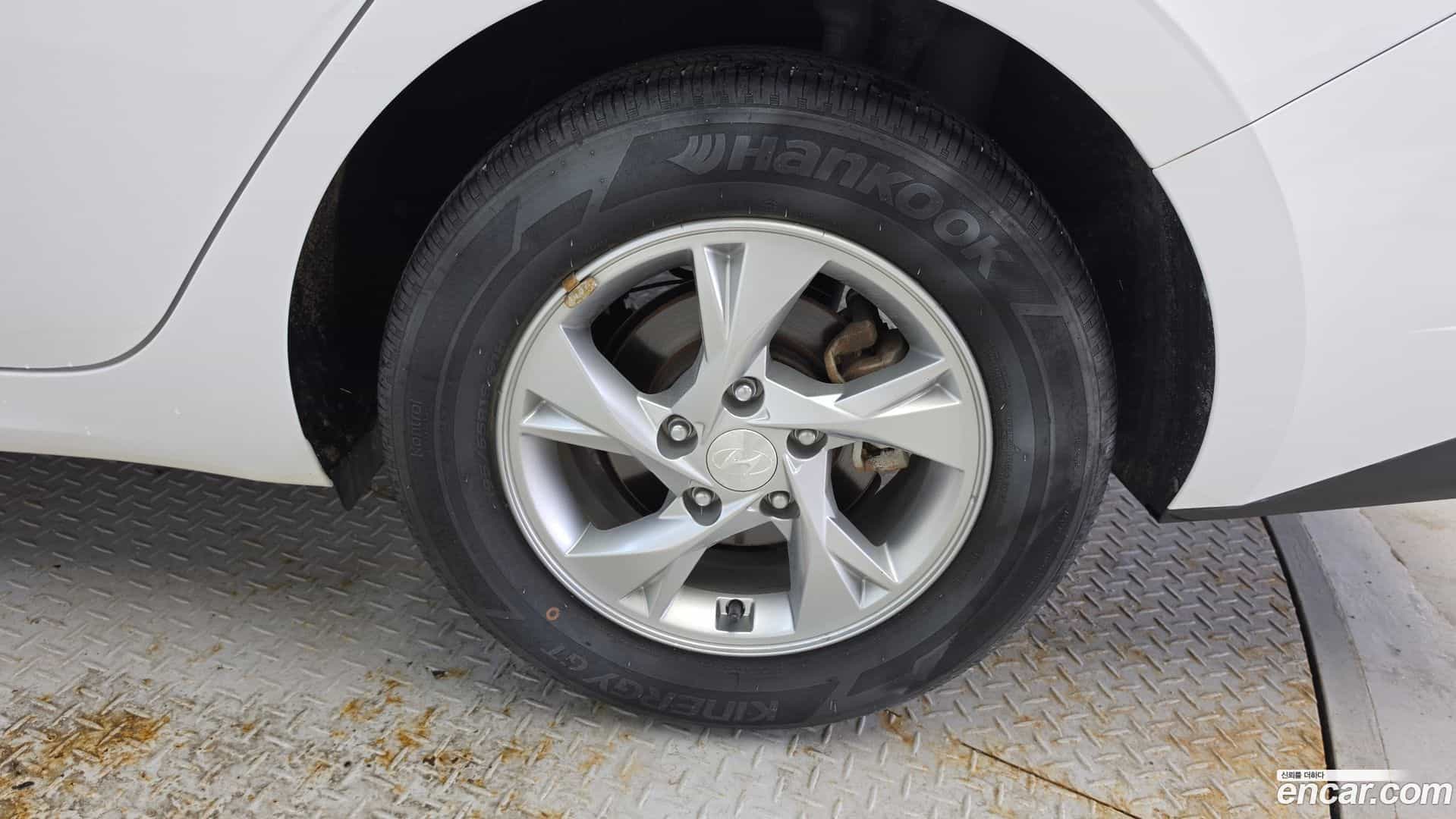 AVANTE Hyundai 2022.6-OUTER-031