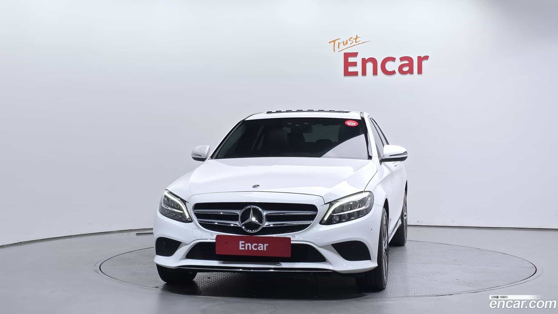 C-Class Mercedes-Benz 2020.11-OUTER-003