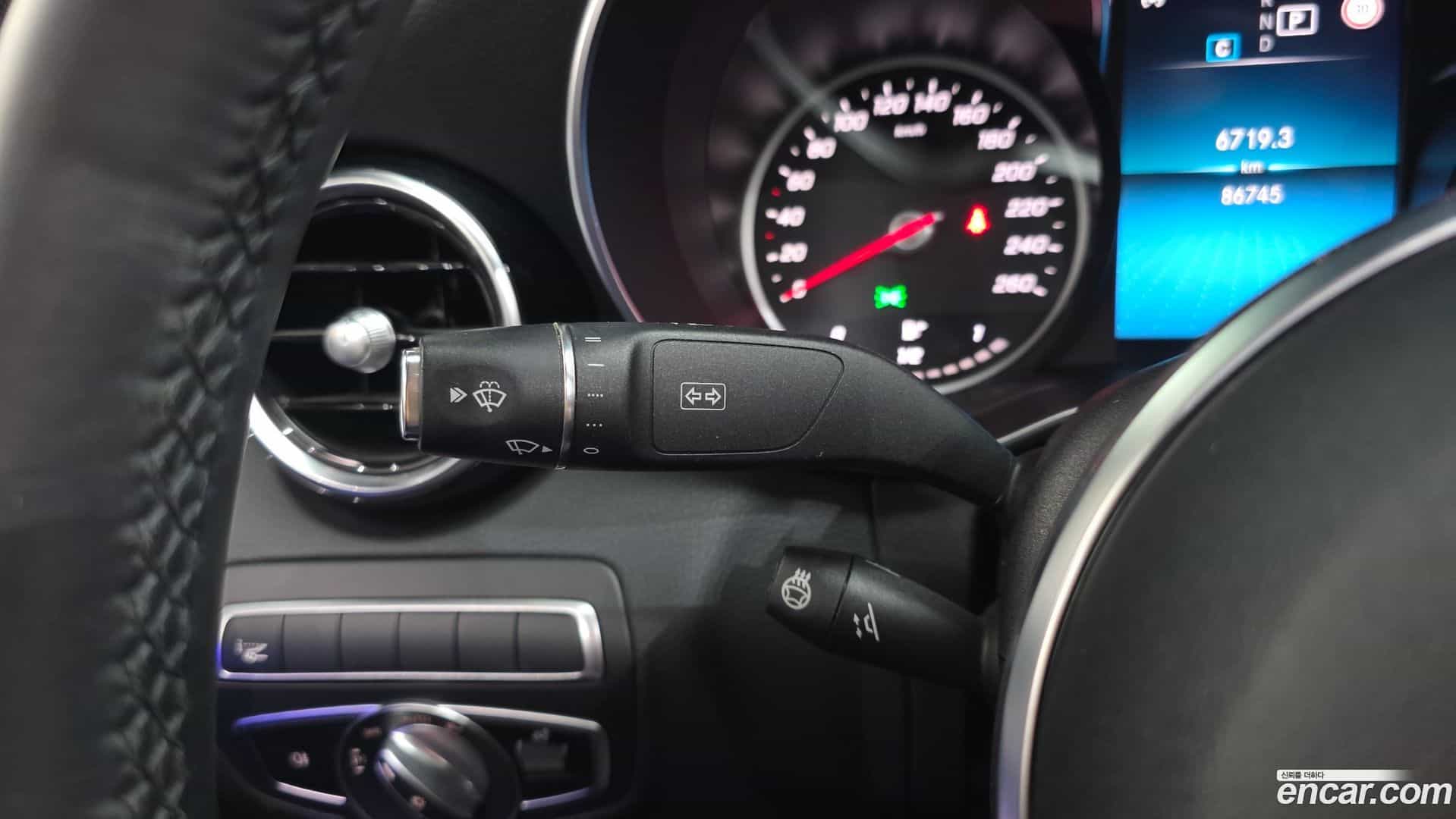 C-Class Mercedes-Benz 2020.11-OPTION-023
