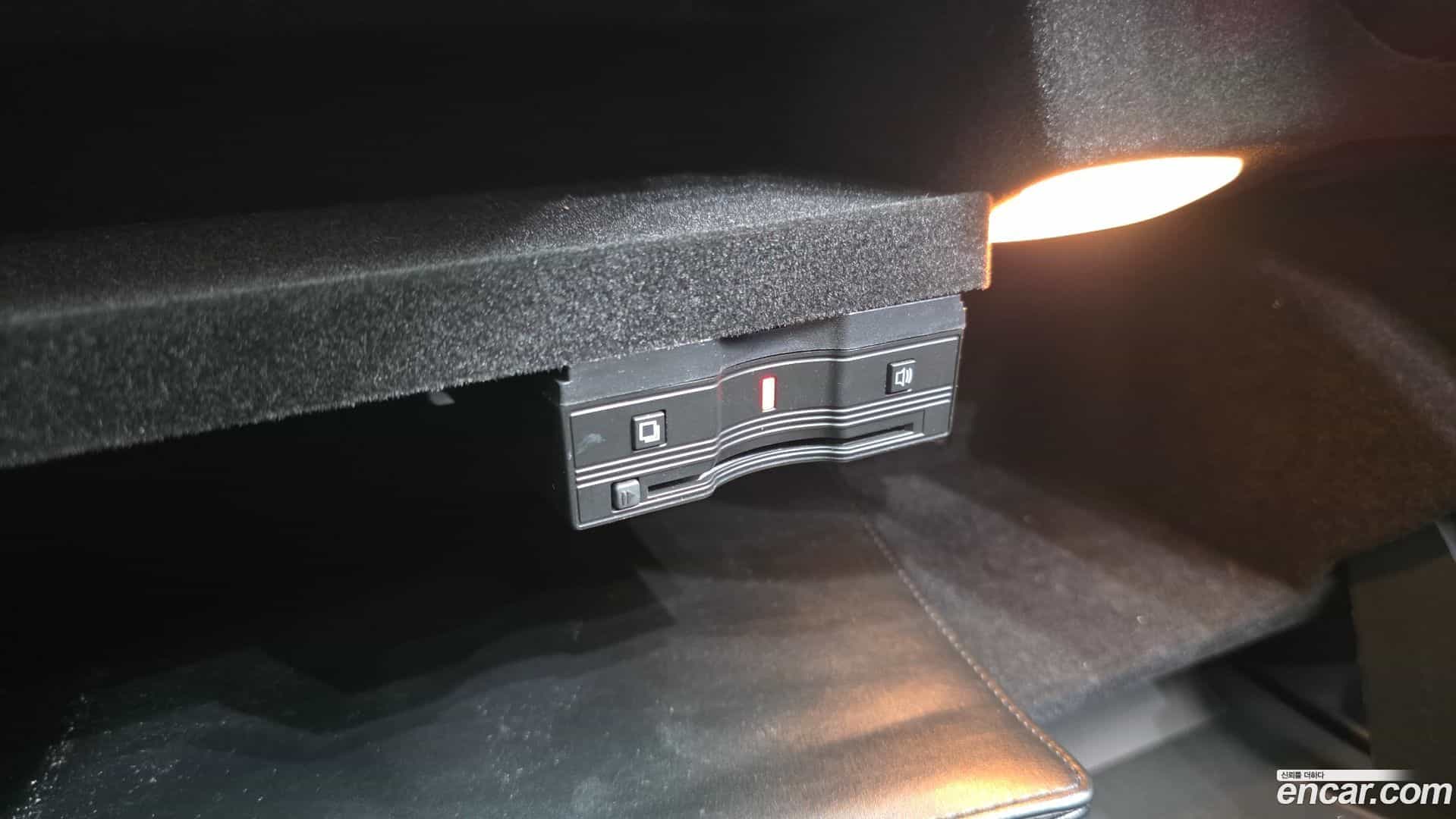 C-Class Mercedes-Benz 2020.11-OPTION-024