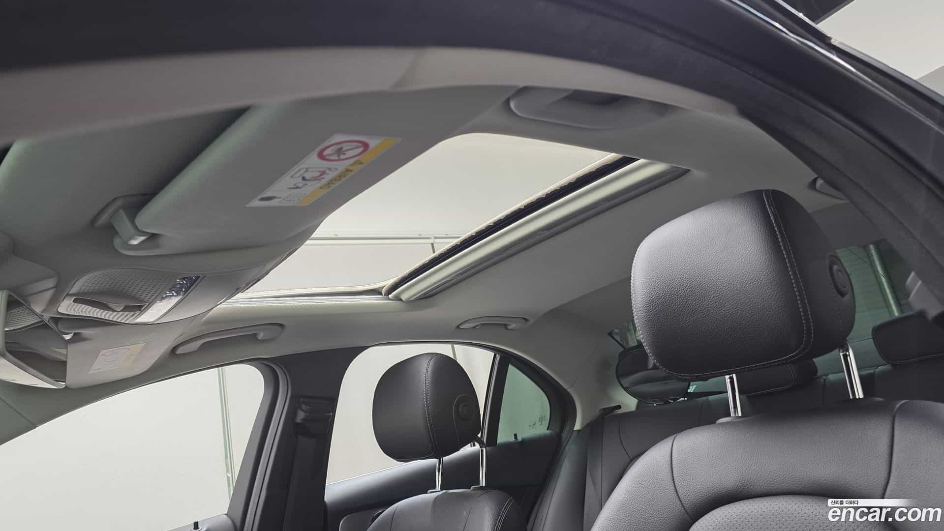 C-Class Mercedes-Benz 2020.11-OPTION-042