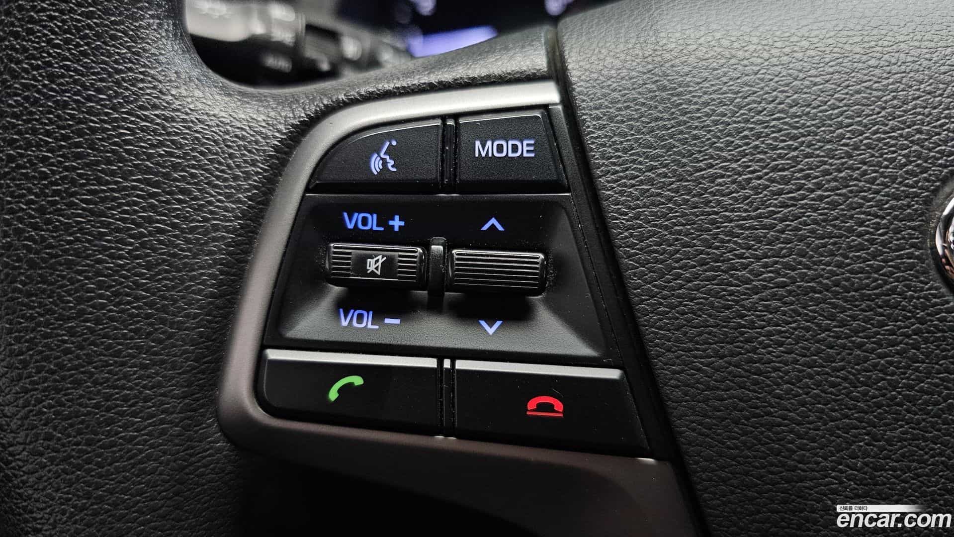 AVANTE Hyundai 2017.5-OPTION-040