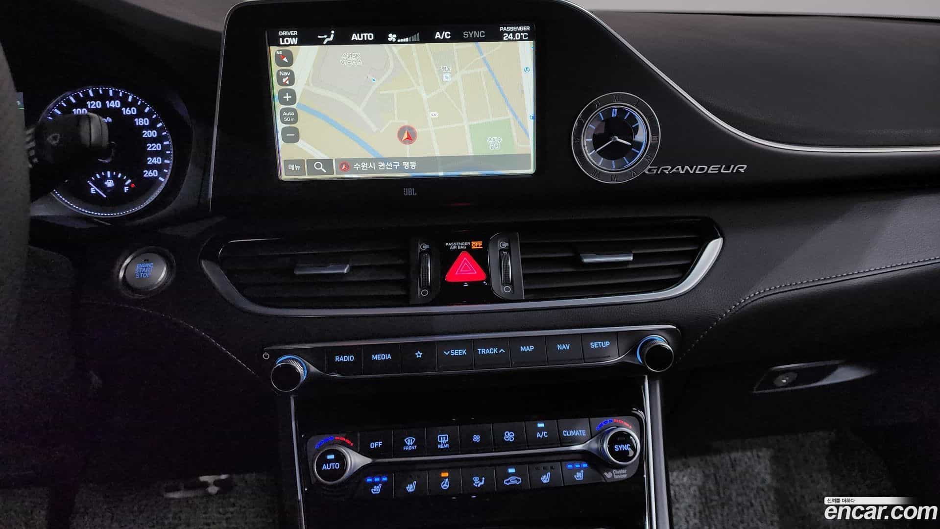 Grandeur Hyundai 2017.3-OPTION-017