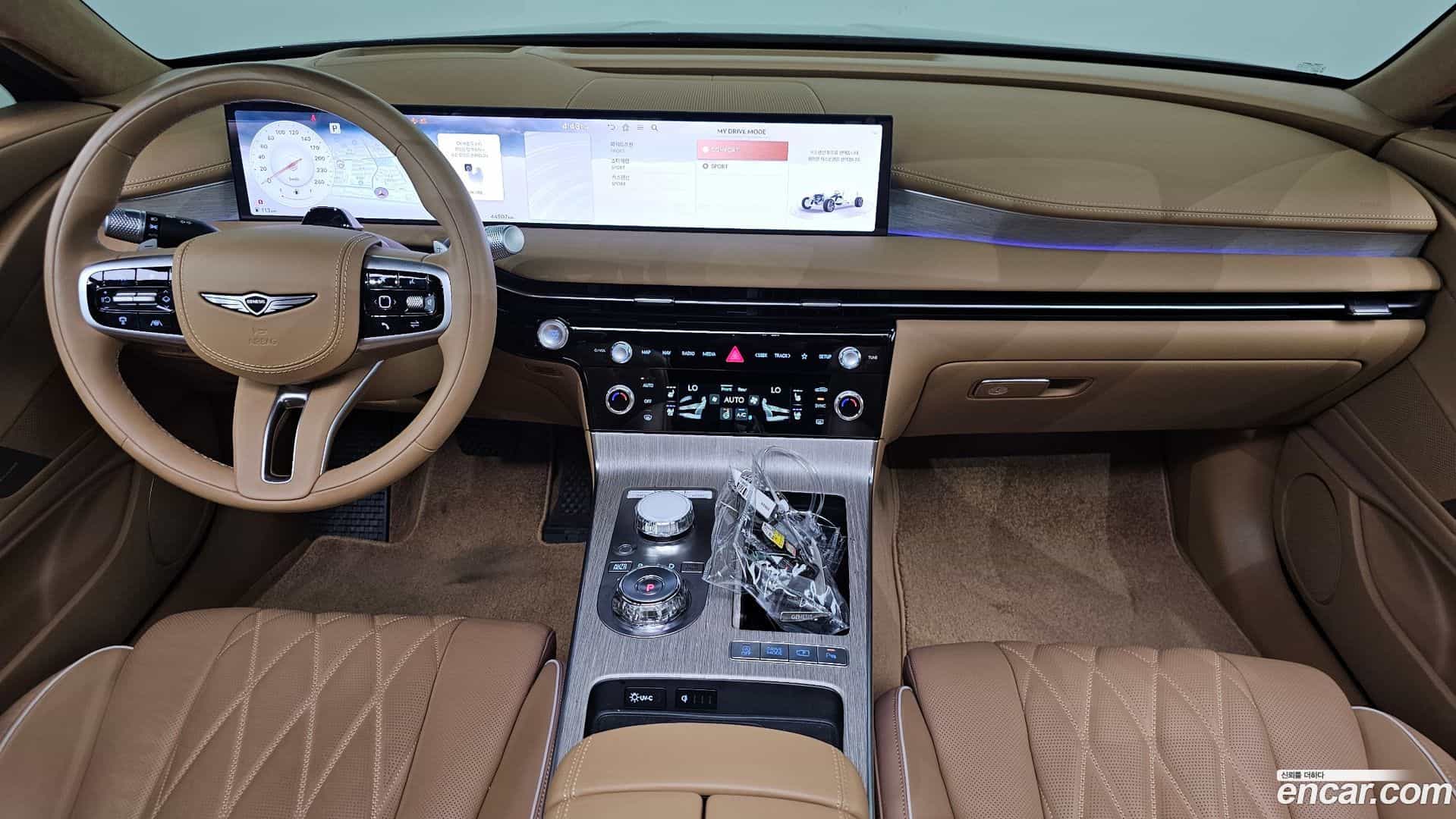 G80 Genesis 2025.0-INNER-007